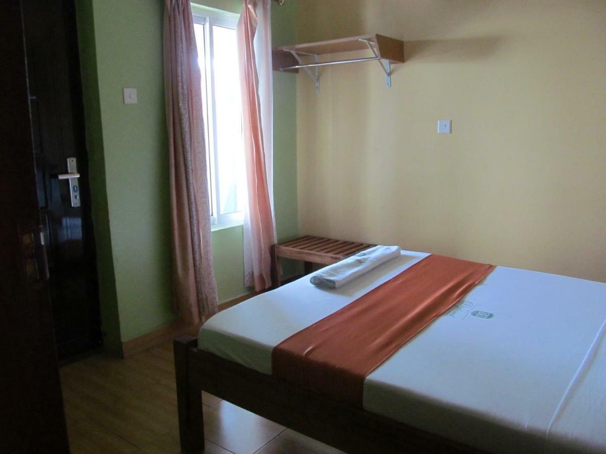 Diplomat Diani Beach Resort Bagian luar foto